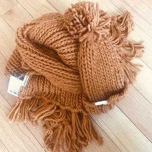 ThreeBirdNest Hat & Scarf Set